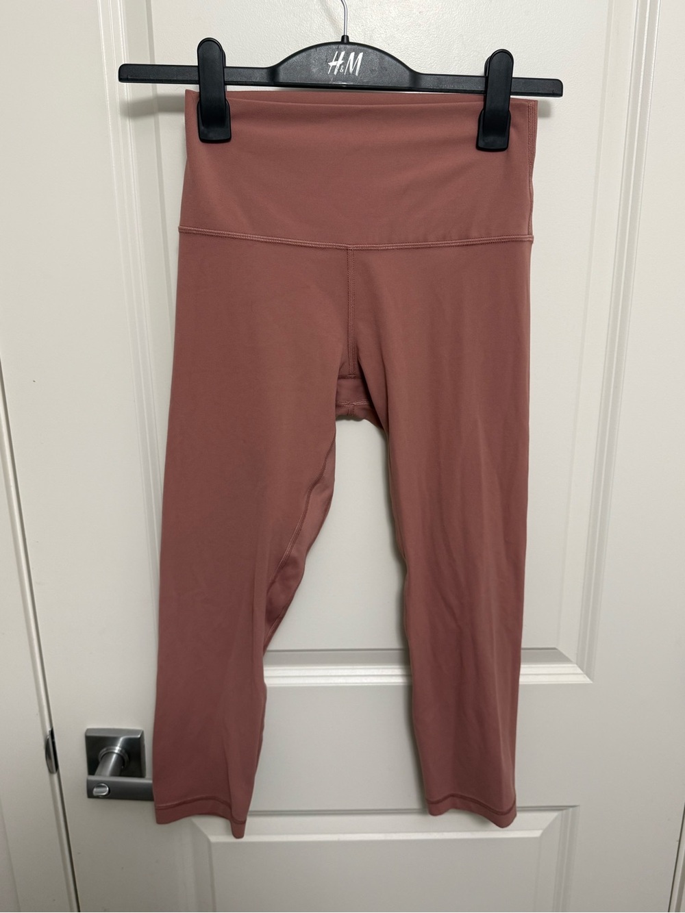 lululemon Women's Dusty Rose High-Waist Capri Leggings in size 6